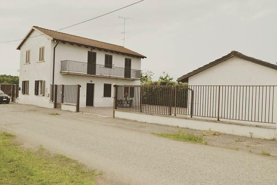 Bed and Breakfast Gaietta à Frassineto Po Extérieur photo