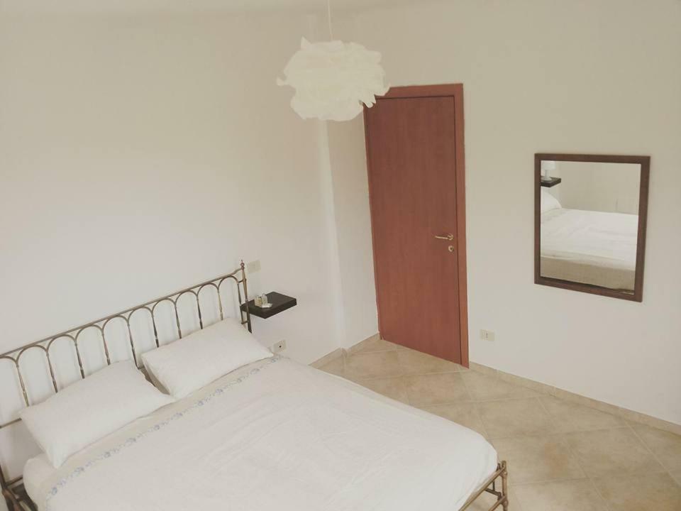 Bed and Breakfast Gaietta à Frassineto Po Extérieur photo